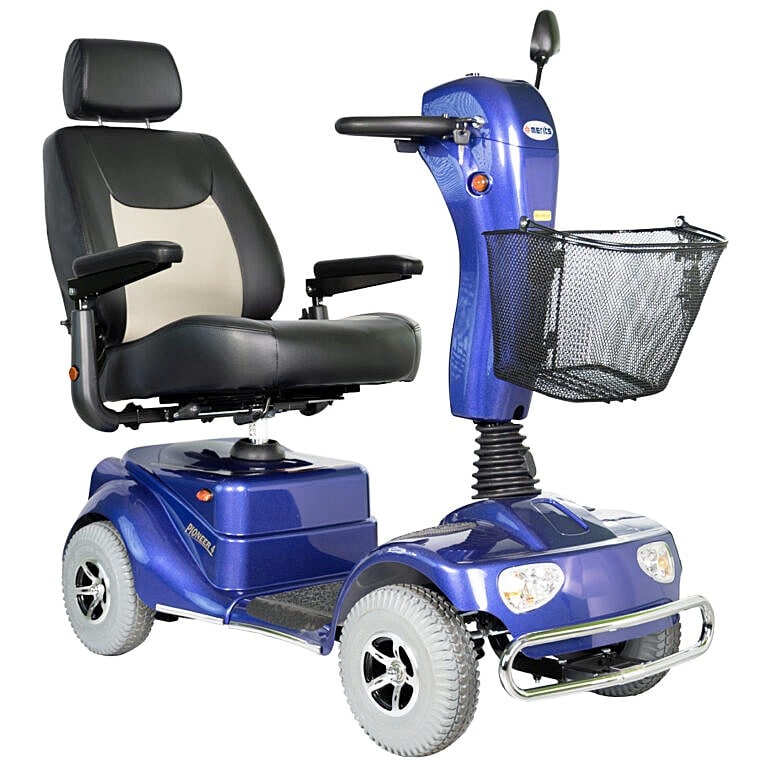 Pioneer 4 4-Wheel Scooter - Blue