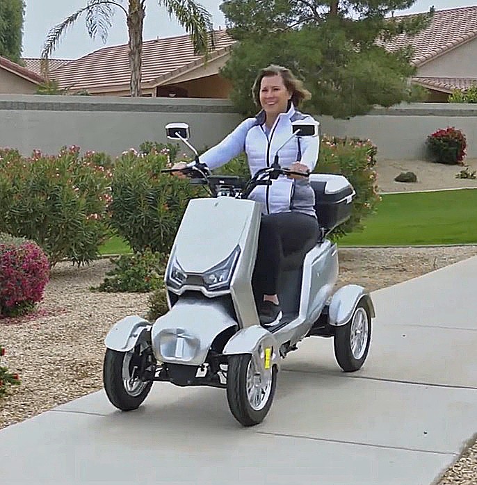 EW-75 Touring Recreational Scooter - Comfort, Style, Safety