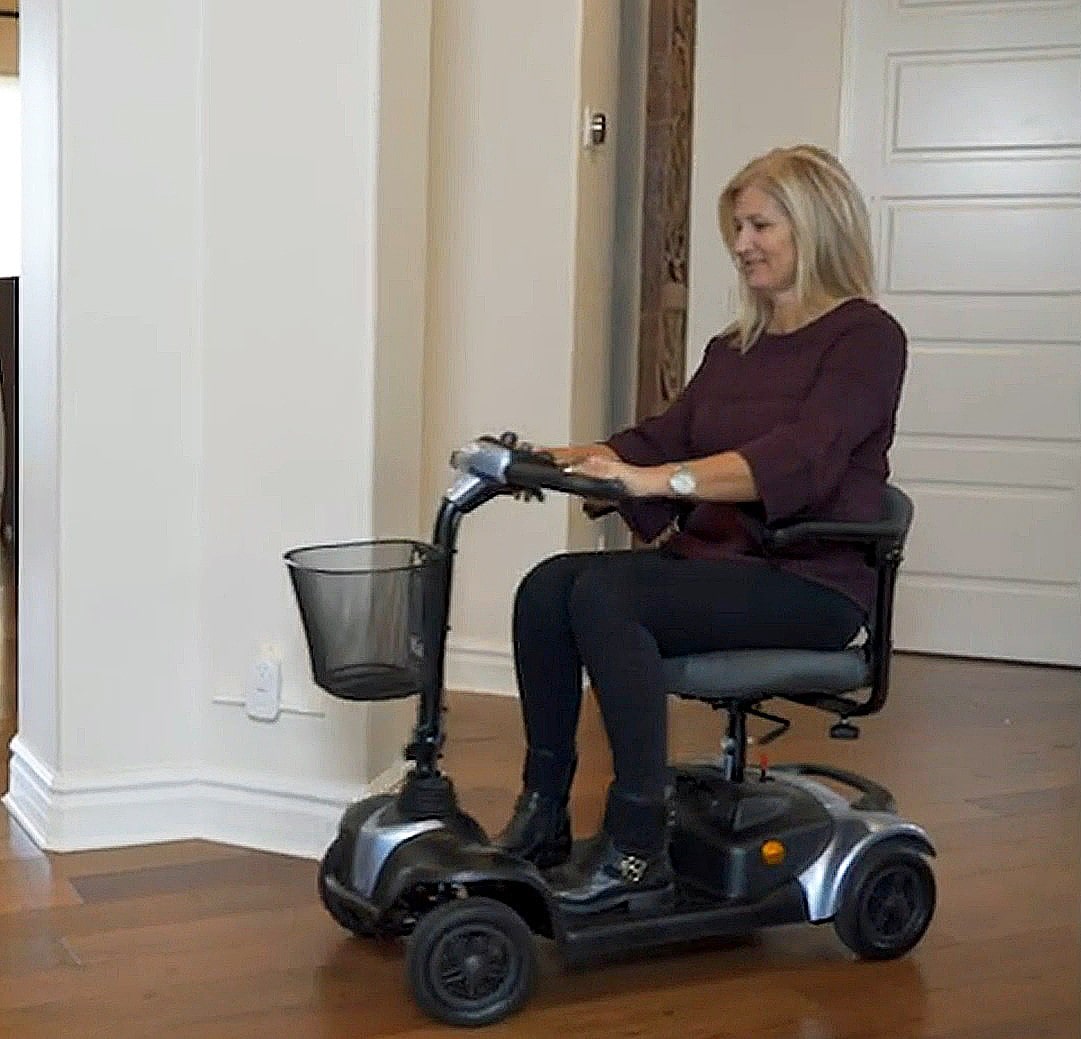 EW-M39 4-Wheel Scooter  - Easy to Ride Indoors and Out