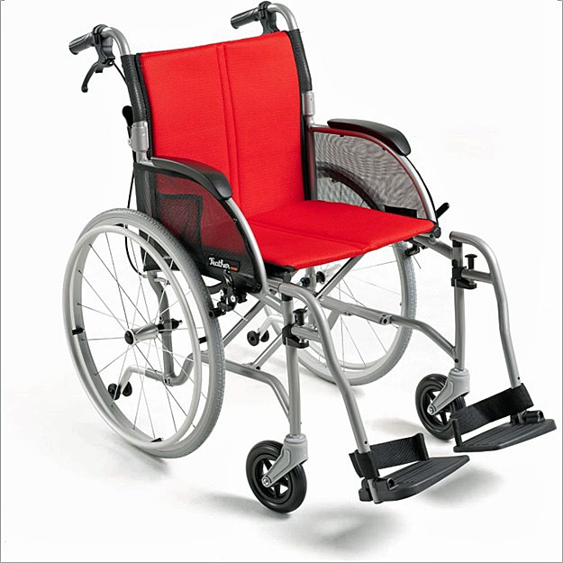 Folding Ultralightweight Wheelchairs