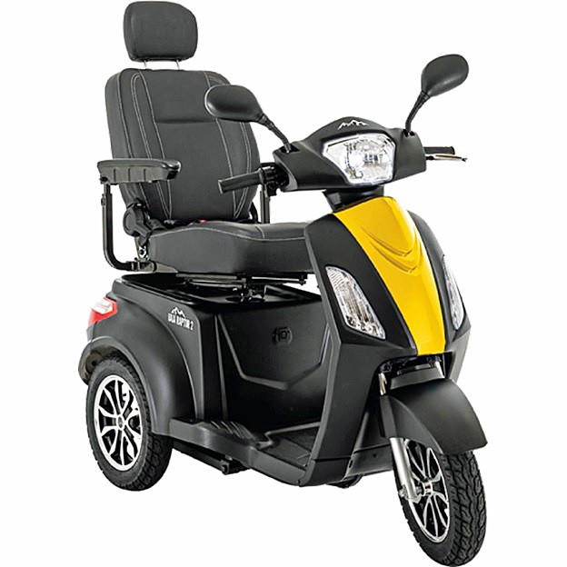 Baja™ Raptor® 2  3-Wheel Recreational Scooter Color: Matte Black With Yellow Insert