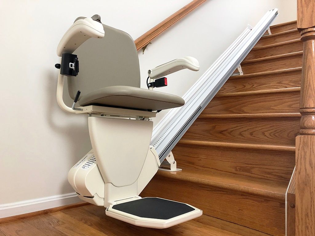 Pinnacle Premium Stair Lift Model SL600 Straight Rail Indoor Stair Lift By Harmar