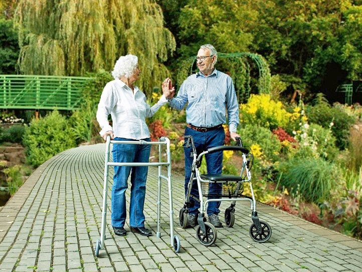 Kansas Lifestyle Rollator Walker