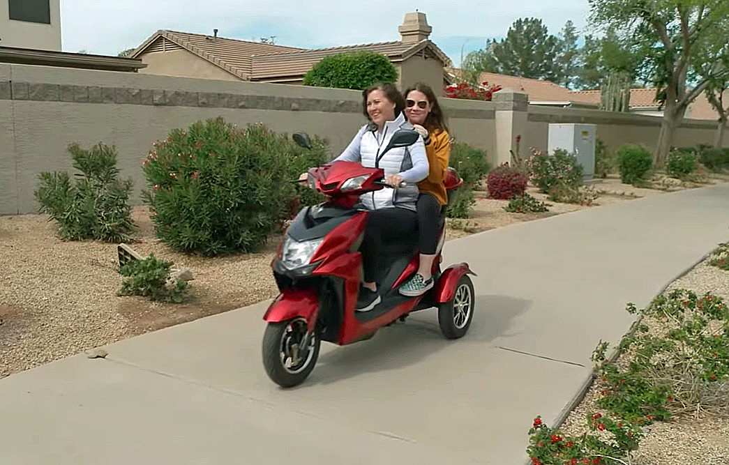 EW-10 Sport Recreational Scooter – Fun, Safe and Efficient Way to Travel