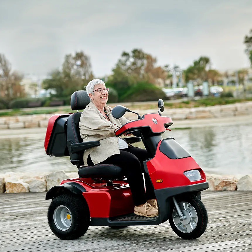 Afiscooter S _ S3 - 3-Wheel Single Seat Recreational Scooter - Ride by the Shore - Shown w/ Optional Golf Tires and Optional Rear Lock Box.