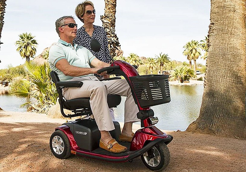 Victory 10 3-Wheel ScooterIndoor / Outdoor Midsize Mobility Scooter